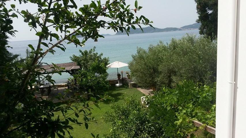 La Casa Sul Mare Palaiontsiflikion Exterior foto